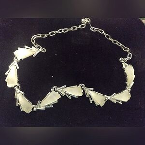 Vintage thermoset necklace by ART